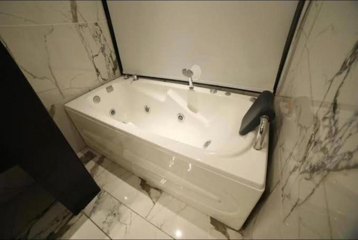 Grand Ittehad Boutique Hotel Lahore Luaran gambar